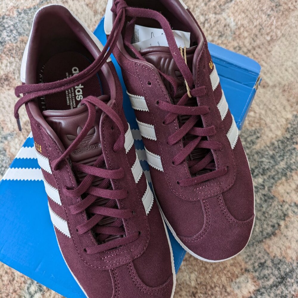 Gazelle Sneakers